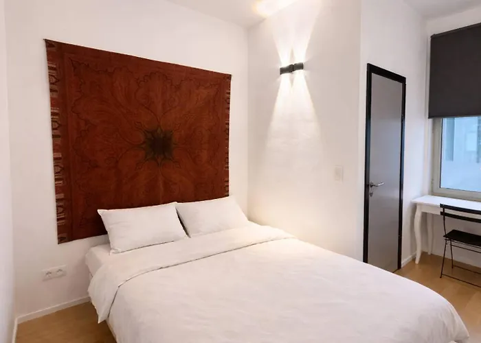 Boutique In Ghents Historic Center Appartamento Gand